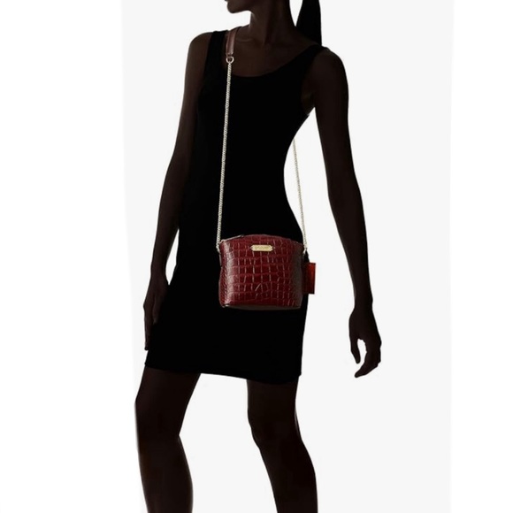 ISLE LOCADA Genuine Leather Crossbody By HIDESIGN - Picture 6 of 7